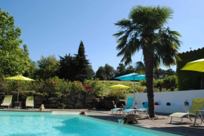Отель Gîte du Relais de la Cavayere  Каркассон